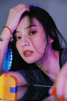 国产女主播视频,魅力四溢的直播世界